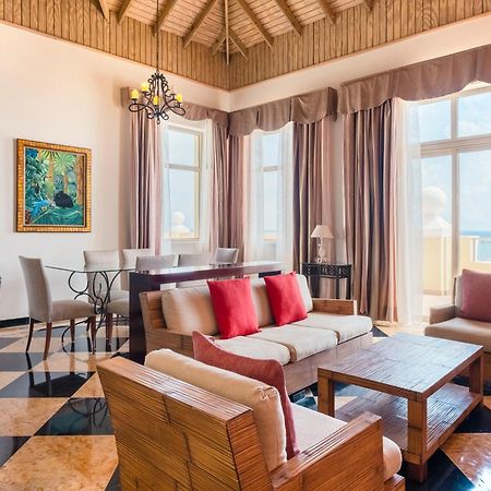 Iberostar Waves Rose Hall Beach Бухта Монтего Экстерьер фото
