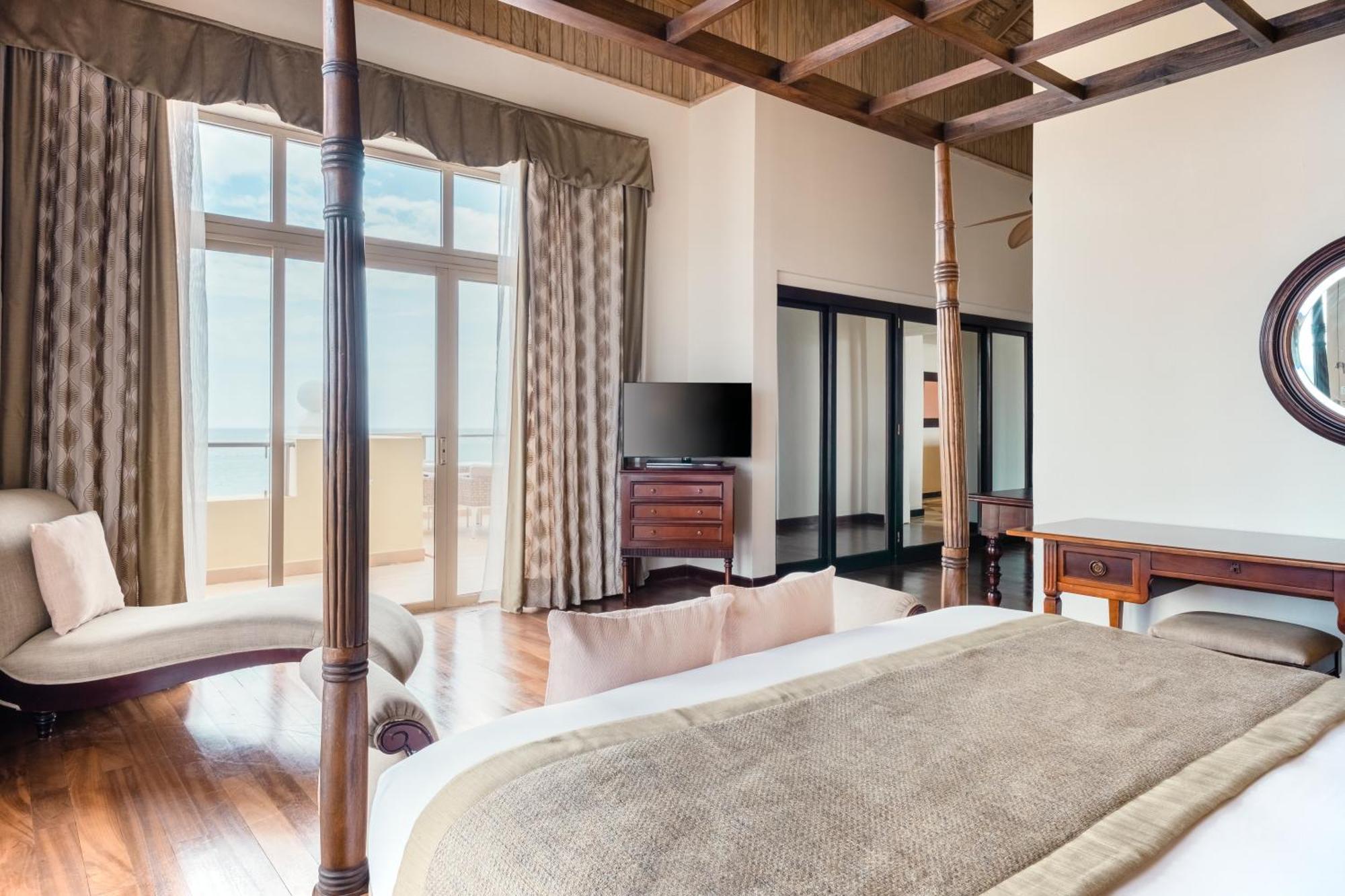 Iberostar Waves Rose Hall Beach Бухта Монтего Экстерьер фото